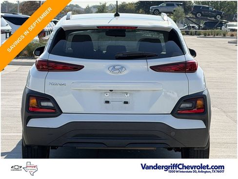 Used 2021 Hyundai Kona SEL w/ Cargo Package FWD image 6