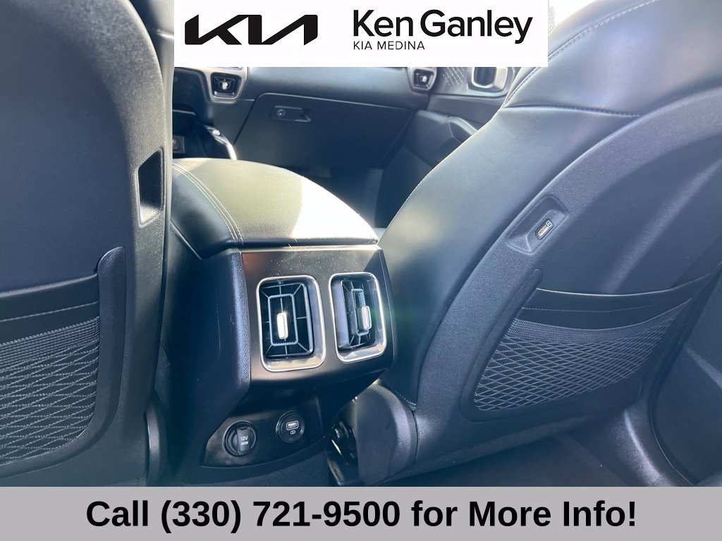 Certified 2023 Kia Sorento EX AWD/4WD image 43