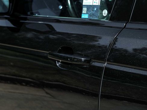 Used 2019 Land Rover Range Rover Long Wheelbase Supercharged image 39