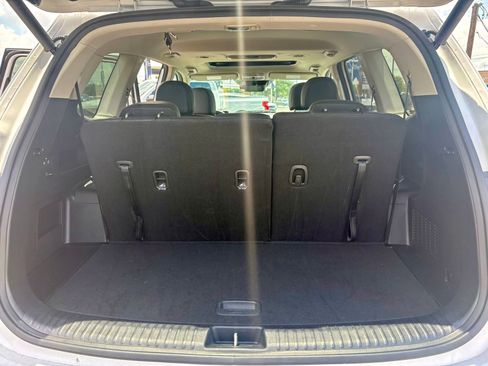 Used 2025 Kia Telluride S AWD/4WD image 15