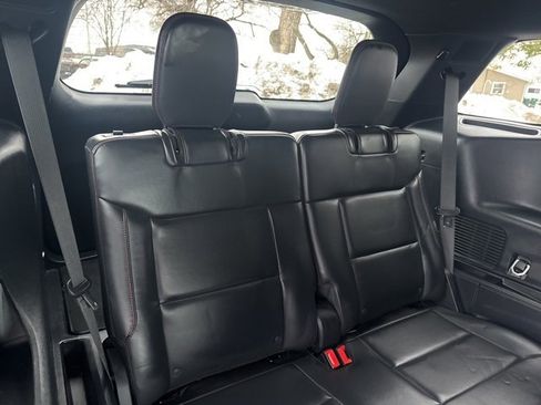 Certified 2025 Ford Explorer ST-Line w/ Premium Package image 16