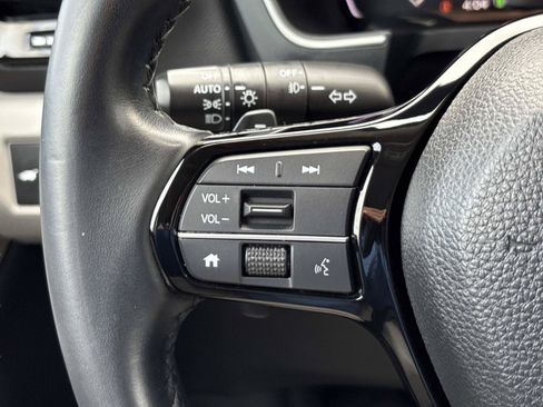 Used 2023 Honda Pilot Touring image 28