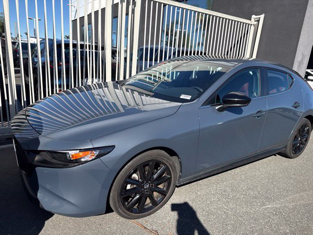 Used 2025 MAZDA MAZDA3 Carbon AWD/4WD image 2