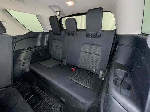 Used 2022 Nissan Pathfinder SV image 22