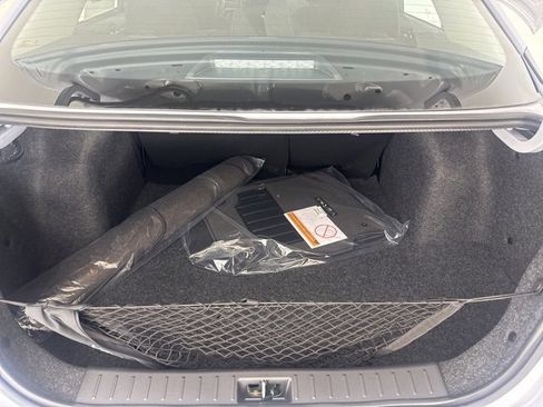 New 2025 Nissan Versa SR w/ Trunk Package image 25