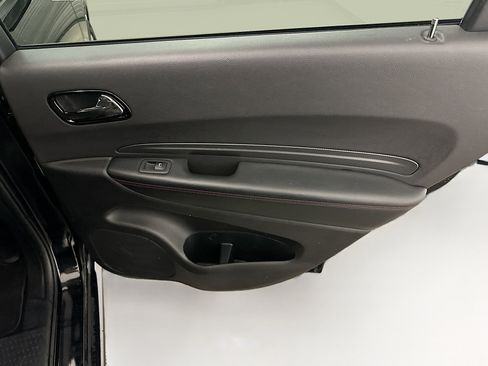 Used 2025 Dodge Durango GT image 33