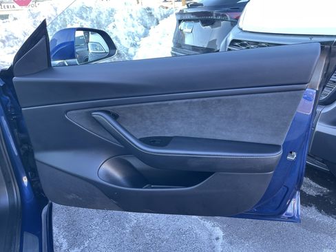 Used 2020 Tesla Model 3 Long Range image 12