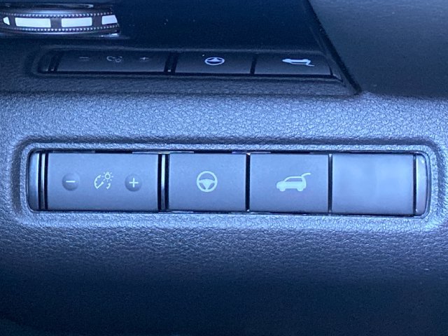 New 2026 Nissan Pathfinder SV AWD/4WD image 15