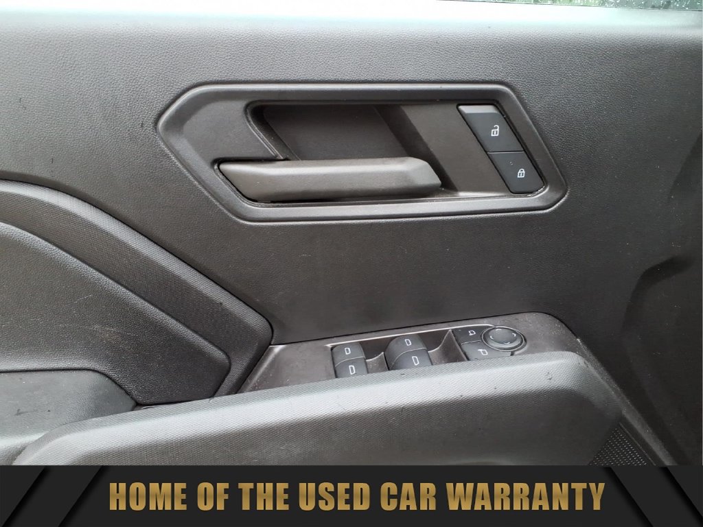 Used 2024 Chevrolet Colorado W/T RWD image 13