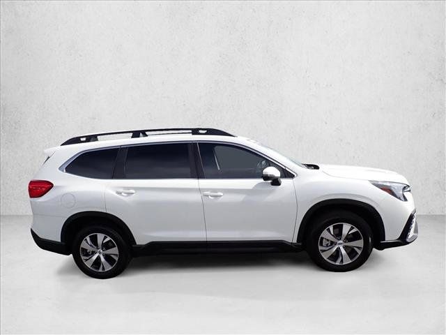 Used 2023 Subaru Ascent Premium w/ Convenience Package AWD/4WD image 5