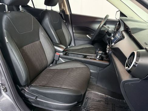 Certified 2024 Nissan Kicks SV FWD image 15
