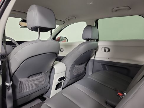 New 2026 Hyundai Ioniq 5 SEL image 33