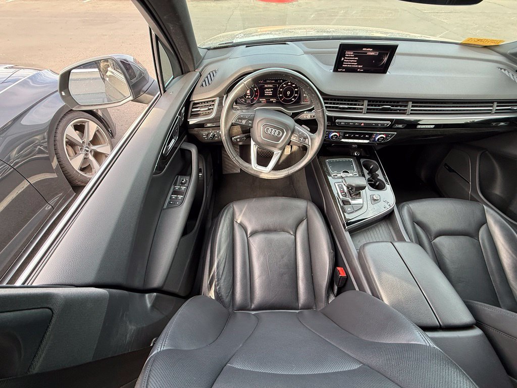 Used 2018 Audi Q7 3.0T Prestige w/ Prestige Package AWD/4WD image 6