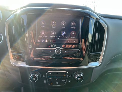 Used 2020 Chevrolet Traverse LT w/ LPO, Cargo Package image 21