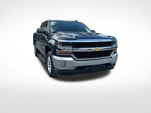 Used 2018 Chevrolet Silverado 1500 LT w/ All Star Edition AWD/4WD image 7