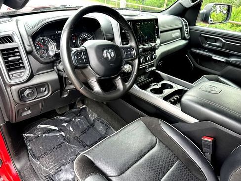 Used 2024 RAM 1500 Laramie AWD/4WD image 13