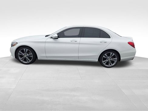 Used 2018 Mercedes-Benz C 300 Sedan image 7