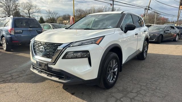 Used 2021 Nissan Rogue S AWD/4WD image 1