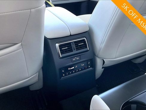 Certified 2026 MAZDA CX-90 3.3 Turbo S w/ Premium Plus AWD/4WD image 34