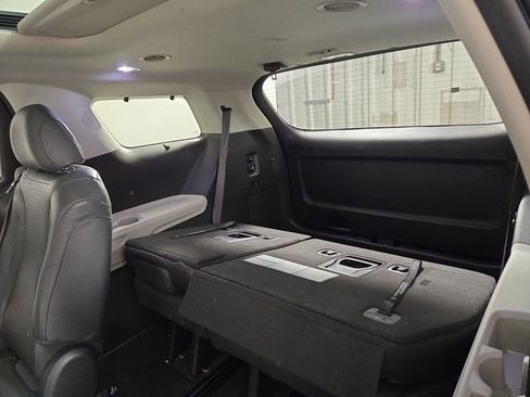 Used 2023 Kia Carnival SX Prestige FWD image 15
