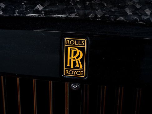 Used 2023 Rolls-Royce Cullinan image 18