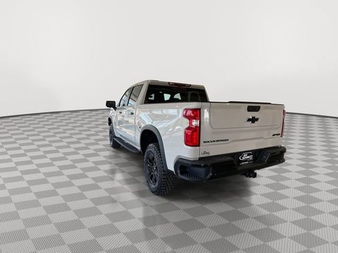 New 2026 Chevrolet Silverado 1500 ZR2 w/ LPO, Dark Essentials Package AWD/4WD image 8