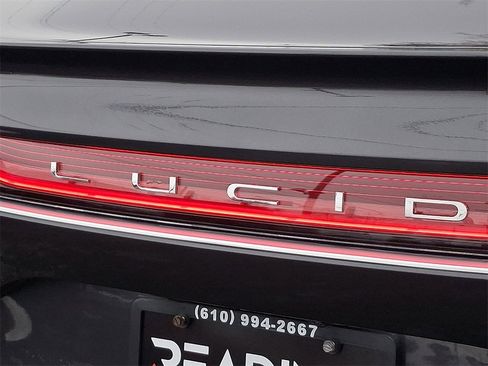 Used 2024 Lucid Air Touring image 30