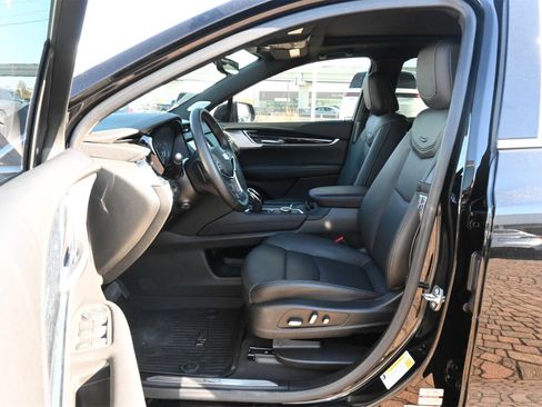 New 2025 Cadillac XT5 Premium Luxury w/ Technology Package image 18