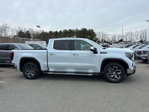 New 2026 GMC Sierra 1500 SLT w/ SLT Premium Plus Package AWD/4WD image 2