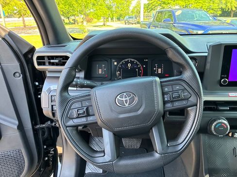 New 2026 Toyota Tacoma SR5 AWD/4WD image 19