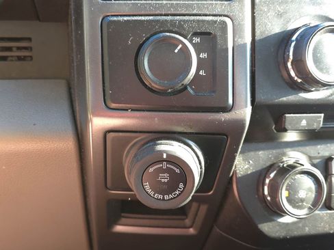 Used 2018 Ford F150 XLT w/ Trailer Tow Package image 18