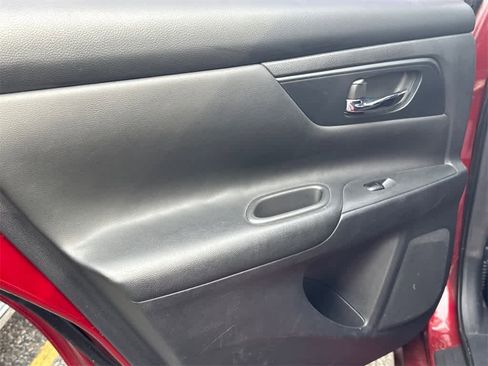 Used 2017 Nissan Altima 2.5 S w/ Power Driver Seat Package image 11