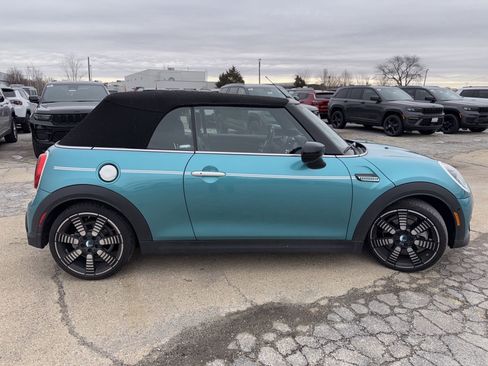 Used 2024 MINI Cooper S w/ Seaside Edition image 6