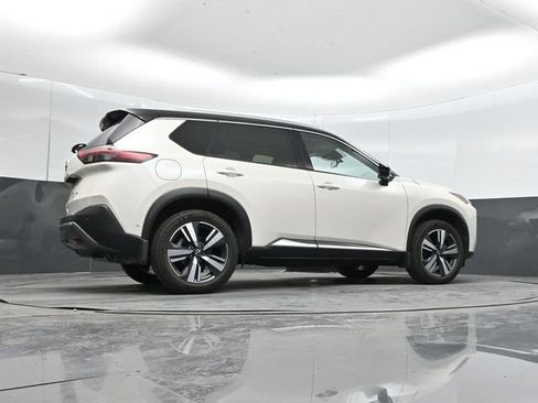 Used 2023 Nissan Rogue SL w/ SL Premium Package FWD image 51