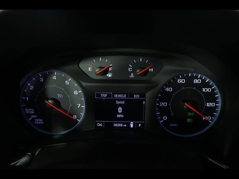 Used 2024 Chevrolet Equinox LS w/ Driver Confidence II Package image 21