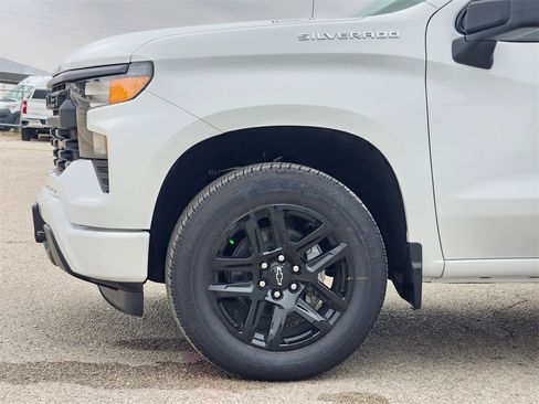 New 2026 Chevrolet Silverado 1500 Custom image 5