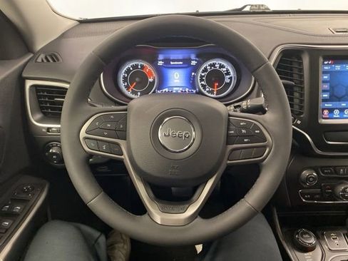 Used 2022 Jeep Cherokee Latitude Lux w/ Sun & Sound Group image 19