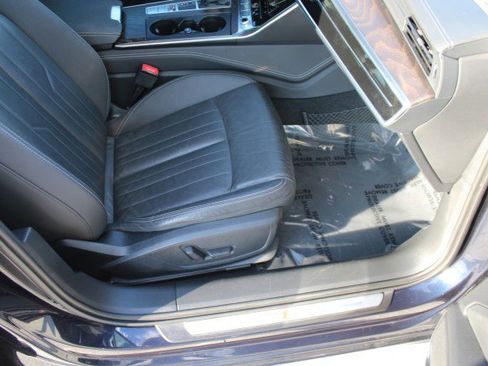 Used 2019 Audi A6 3.0T Premium Plus w/ Premium Plus Package image 8