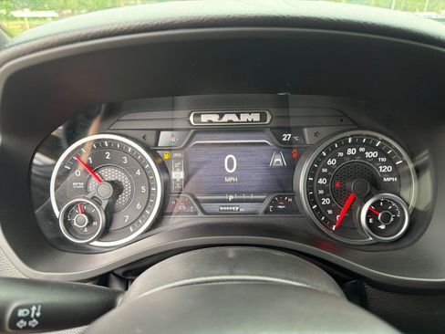 New 2026 RAM 1500 Express AWD/4WD image 12