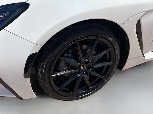Used 2025 Toyota GR86 Premium w/ ALL Weather Mat Package (TMS) RWD image 29