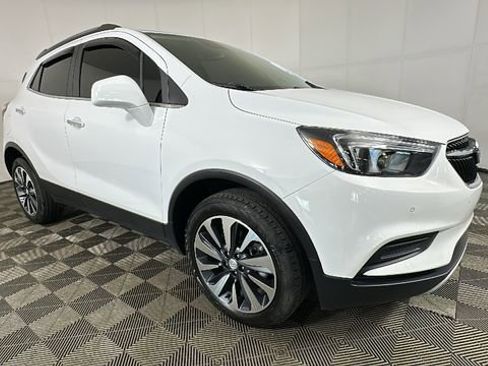 Used 2022 Buick Encore Preferred w/ Safety Package II AWD/4WD image 2
