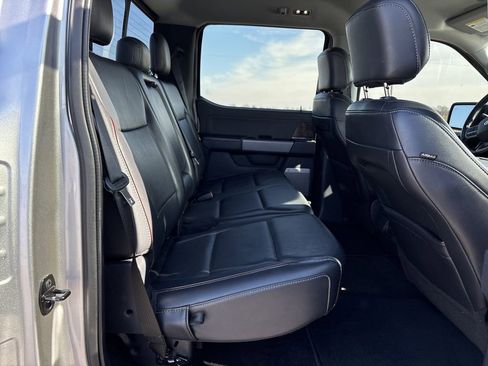 Used 2021 Ford F150 Lariat image 16