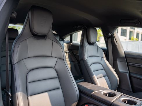 Certified 2025 Porsche Taycan 4S AWD/4WD image 25