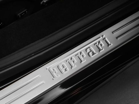 Used 2018 Ferrari 488 Spider RWD image 20