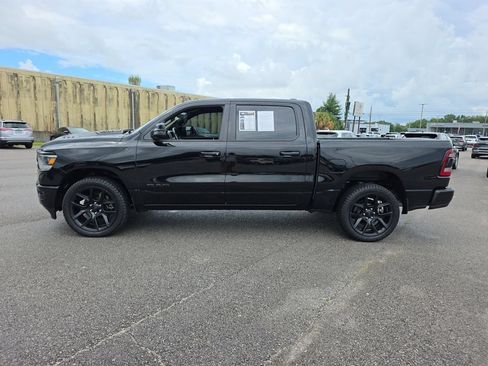 Used 2023 RAM 1500 Laramie AWD/4WD image 5
