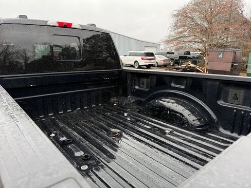 Certified 2022 Ford F350 Platinum w/ Tremor Off-Road Package image 19