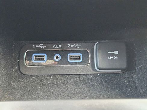 Used 2021 Jeep Grand Cherokee Laredo X RWD image 20