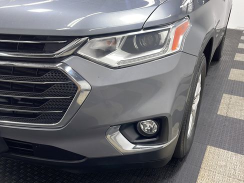 Used 2018 Chevrolet Traverse LT FWD image 23
