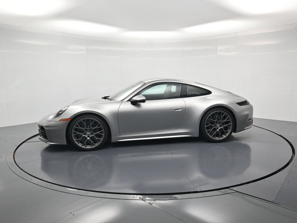 Used 2025 Porsche 911 Carrera S RWD image 2