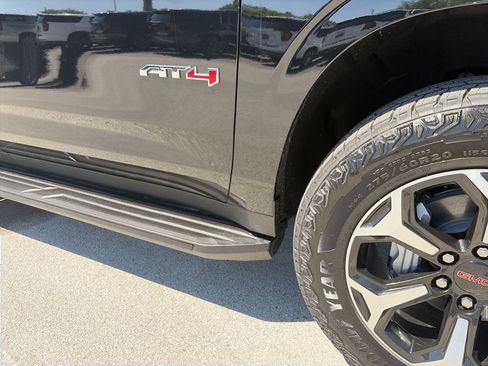 New 2026 GMC Yukon AT4 w/ Premium Trailering Package image 41